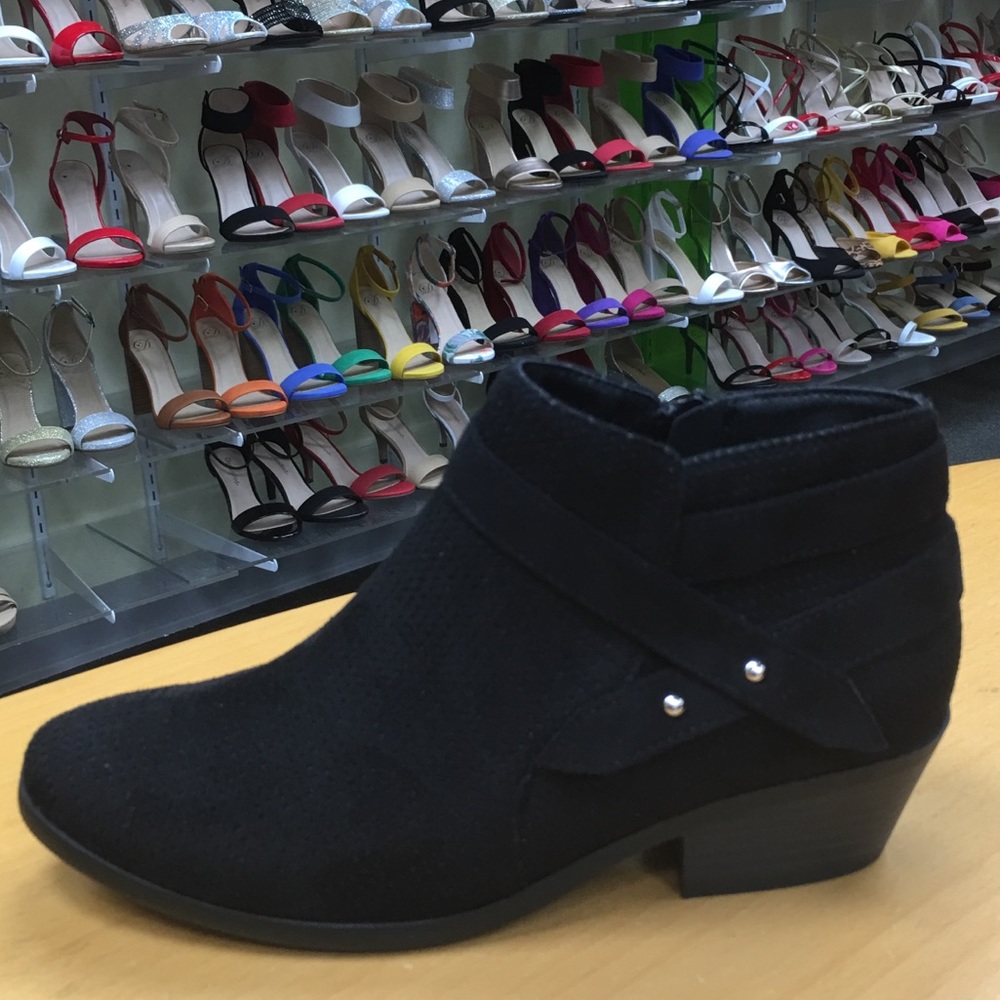 1 Left! Soda Portia Light Tan heeled Ankle Booties - Picture 8 of 8